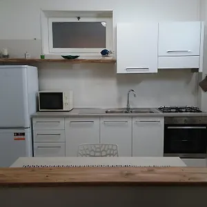 Appartamento A Casa Di Ale